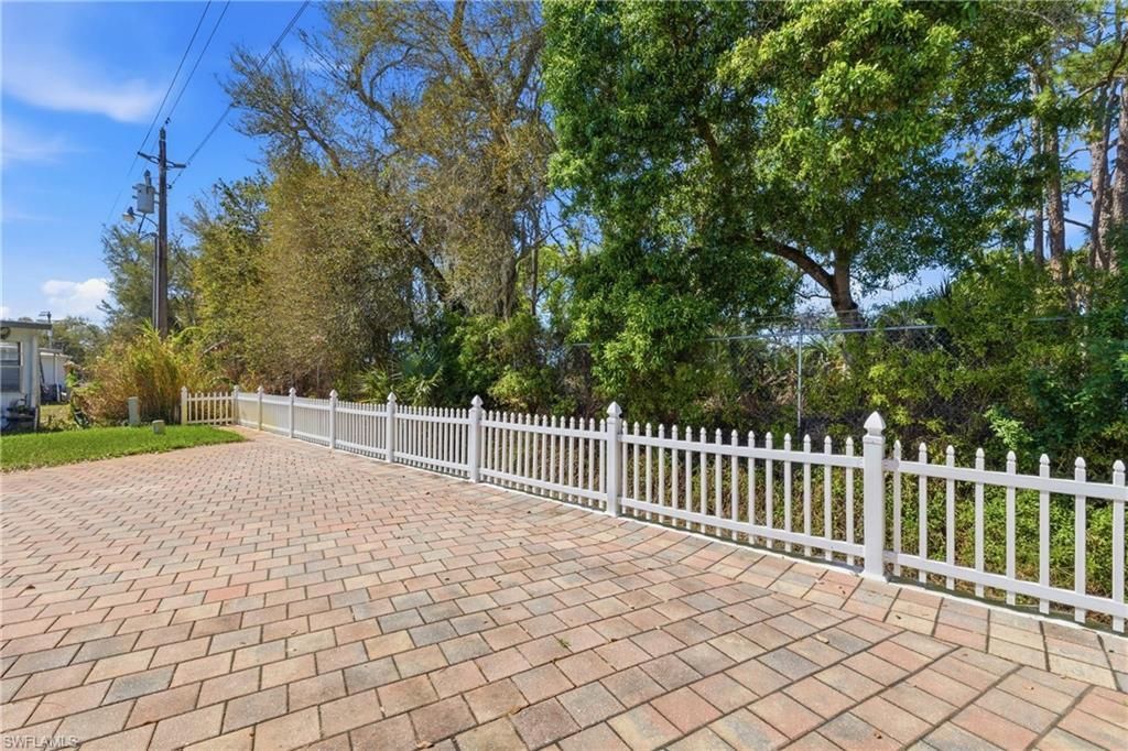 341 Shrub Ln S, North Fort Myers, FL 33917 Photo