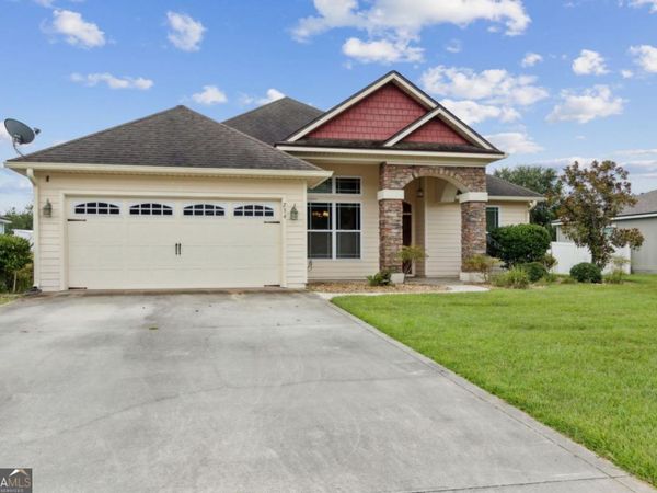 234 Waters Edge Drive, Kingsland, GA 31548
