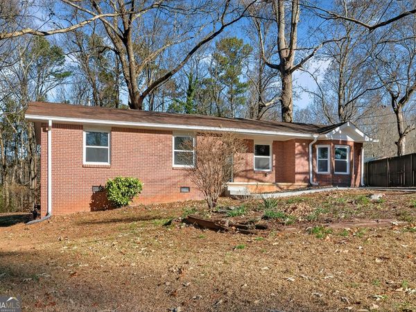2522 Frost Drive SW, Marietta, GA 30008
