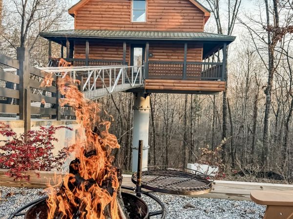 185 Walnut Ridge Drive, Cleveland, GA 30528