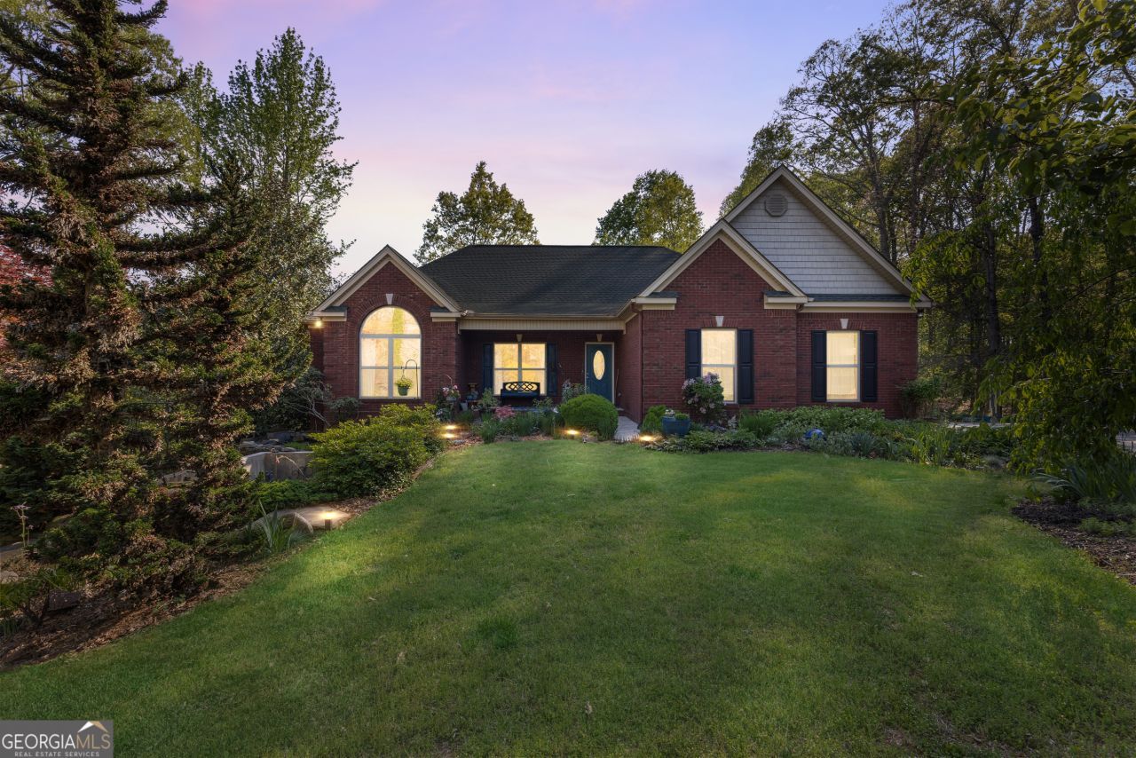 204 Linwood Drive, Demorest, GA 30535 Main Photo