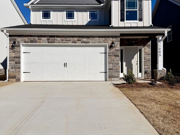 11205 Cornerstone Way, Hampton, GA 30228