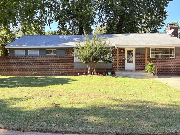 4824 S Owasso Avenue, Tulsa, OK 74105