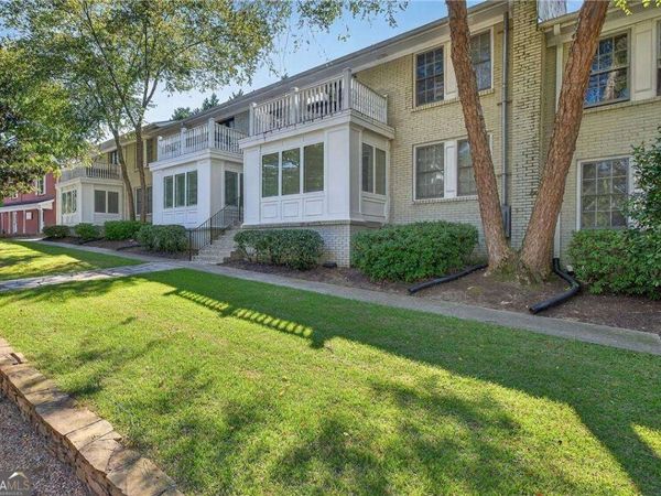 1879 Johnson Road NE, Unit 3, Atlanta, GA 30306