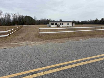 6608 Black Creek Rd., Nichols, SC 29581