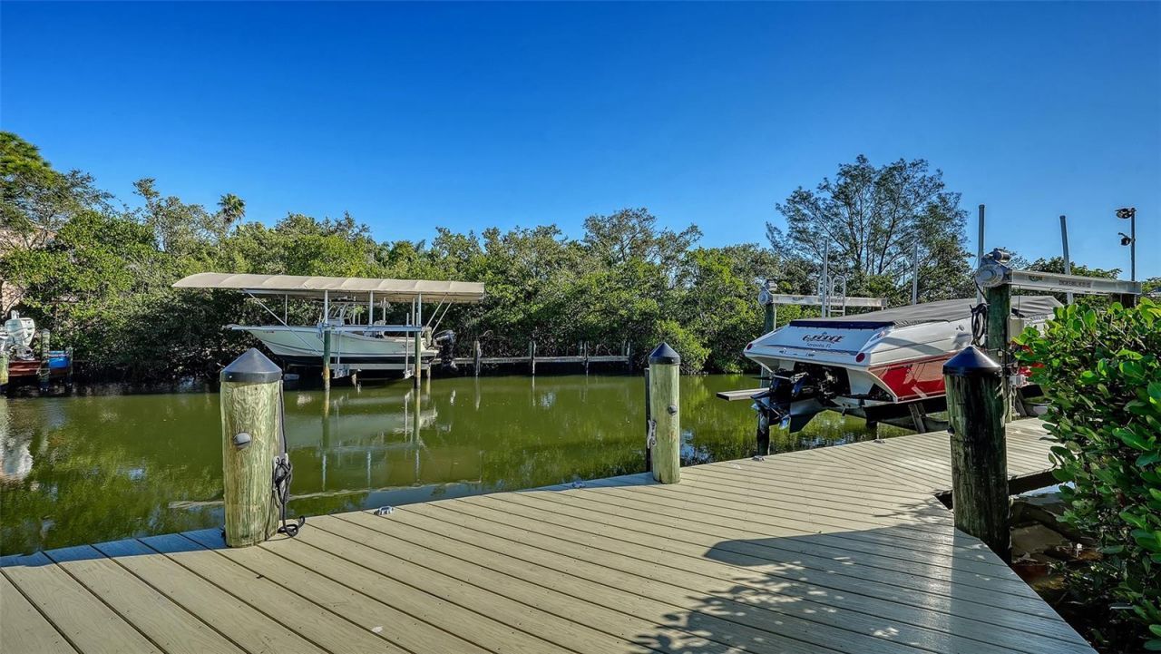 7118 Hawks Harbor Circle, Bradenton, FL 34207 Photo