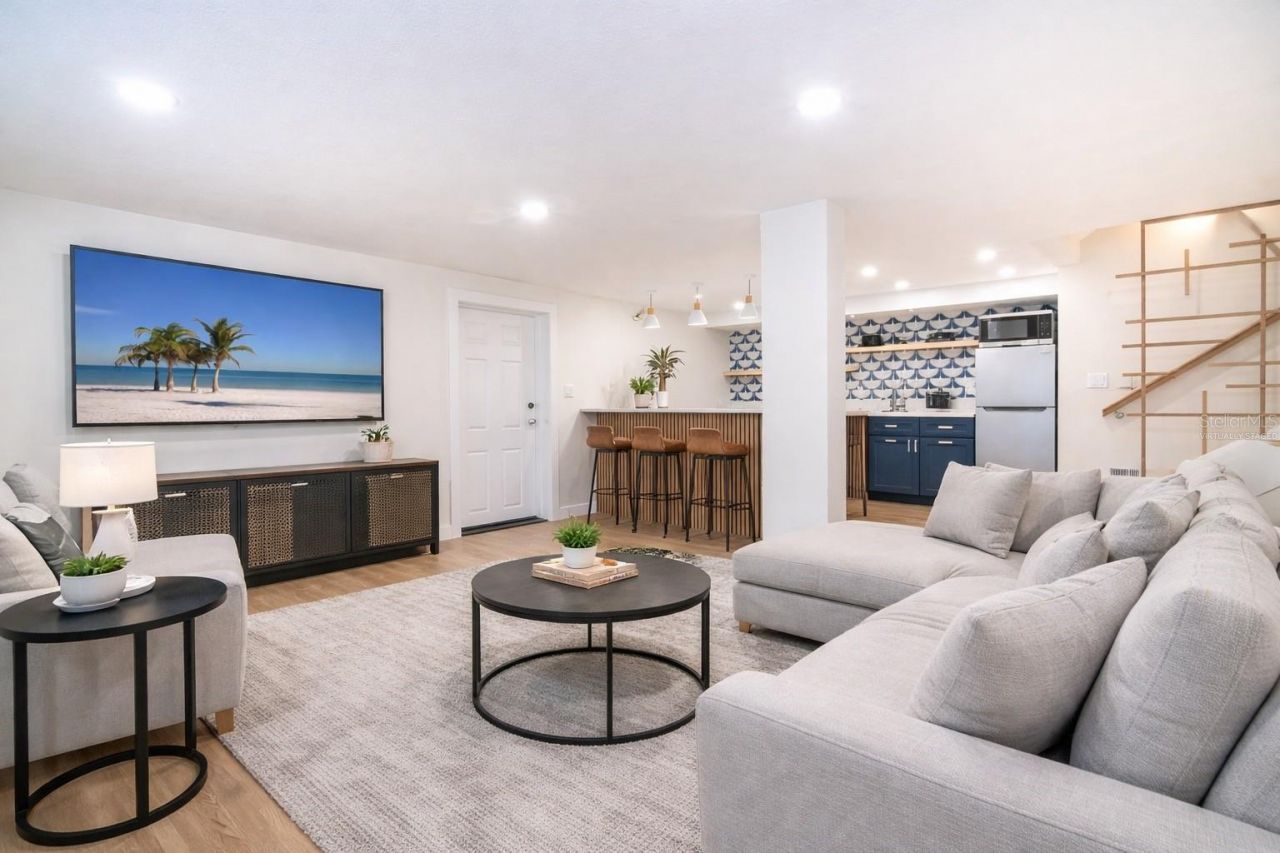 222 High Point Drive, Venice, FL 34292 Photo