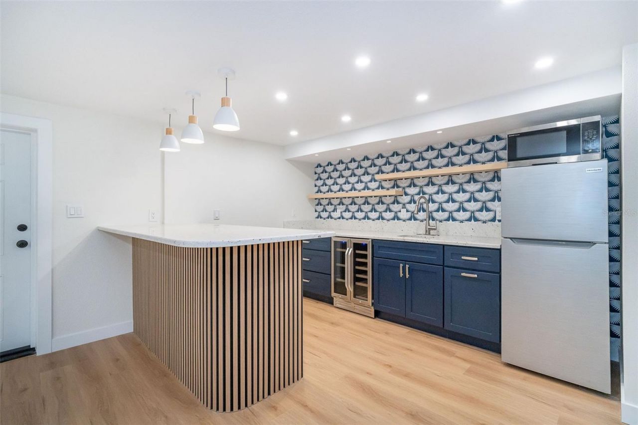 222 High Point Drive, Venice, FL 34292 Photo