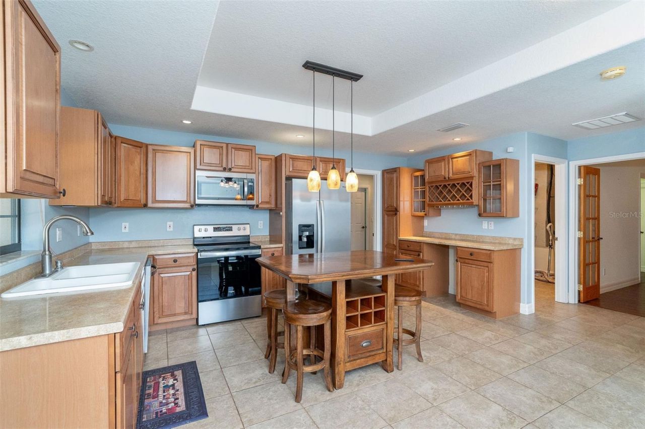 222 High Point Drive, Venice, FL 34292 Photo