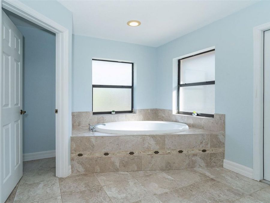 Property Image 82