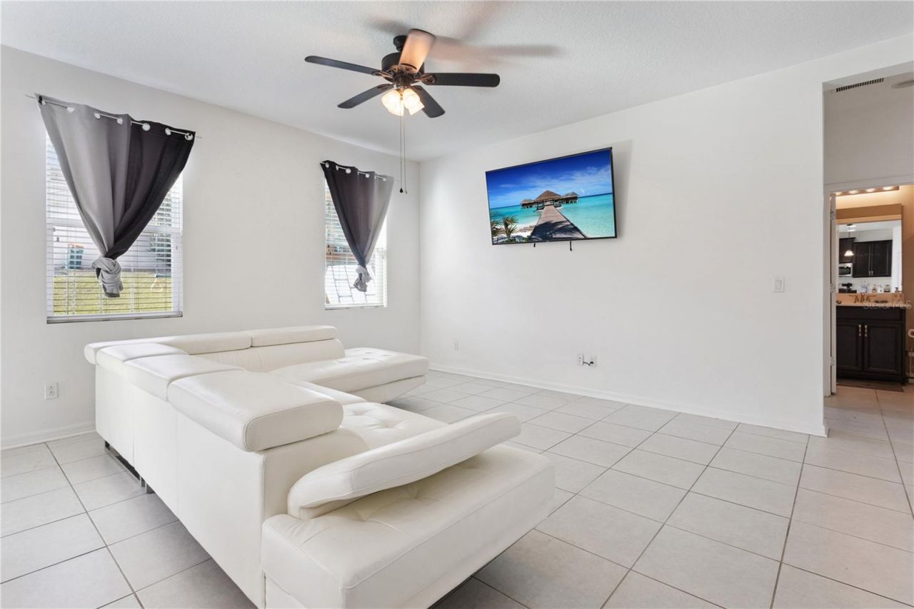 2608 Limerick Circle, Grand Island, FL 32735 Photo