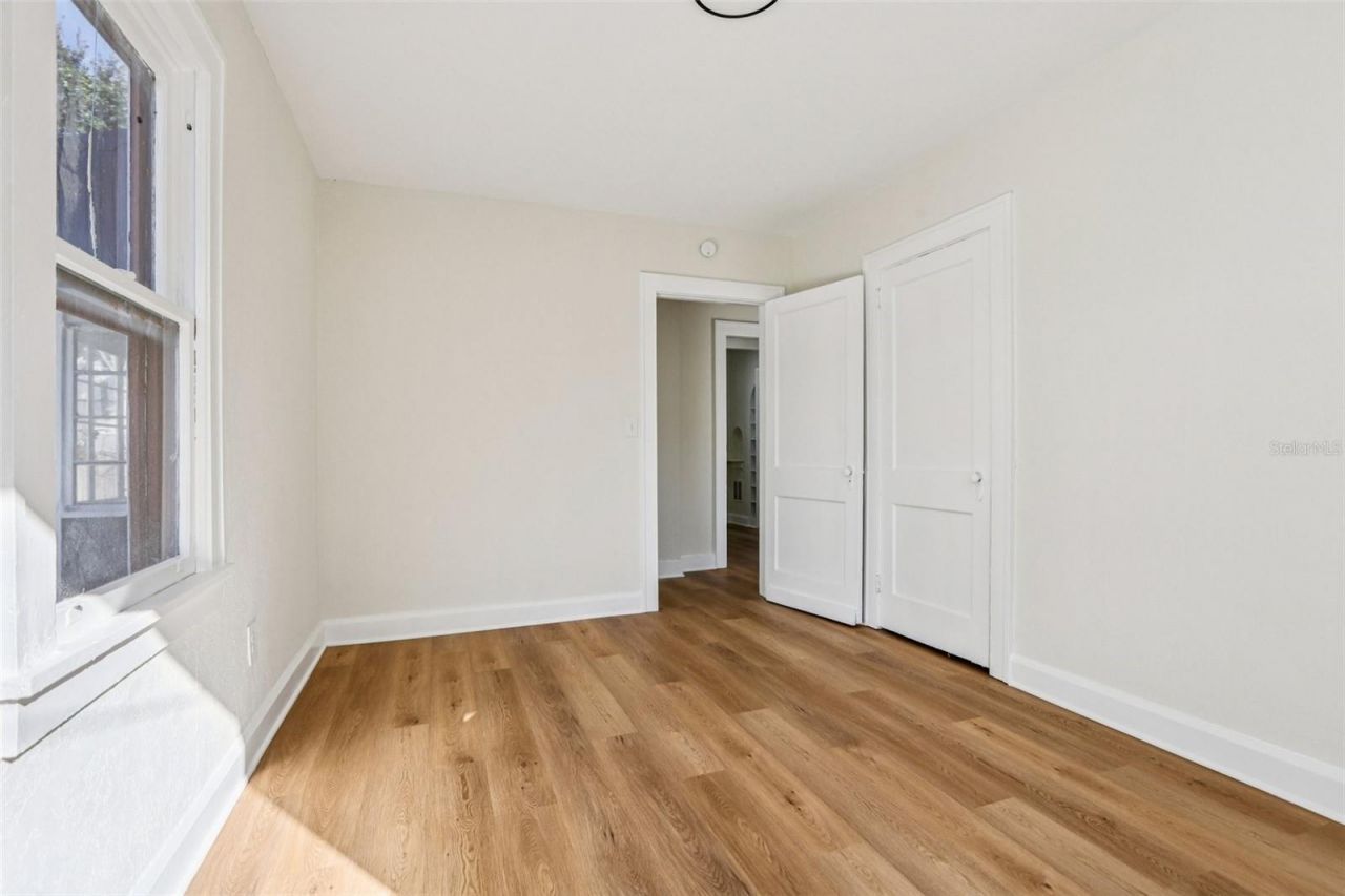 305 28th Street S, Saint Petersburg, FL 33712 Photo