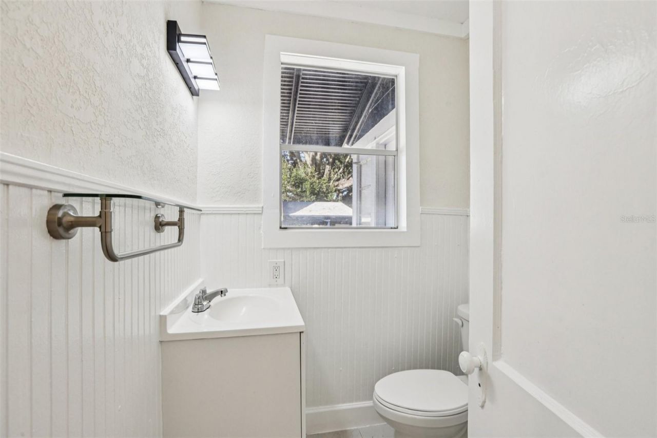 305 28th Street S, Saint Petersburg, FL 33712 Photo