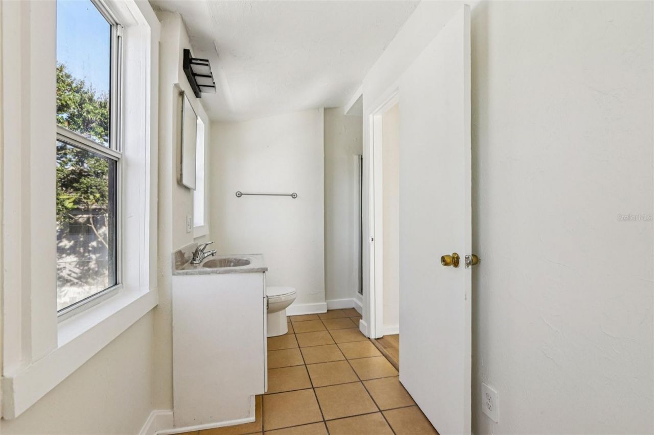 305 28th Street S, Saint Petersburg, FL 33712 Photo