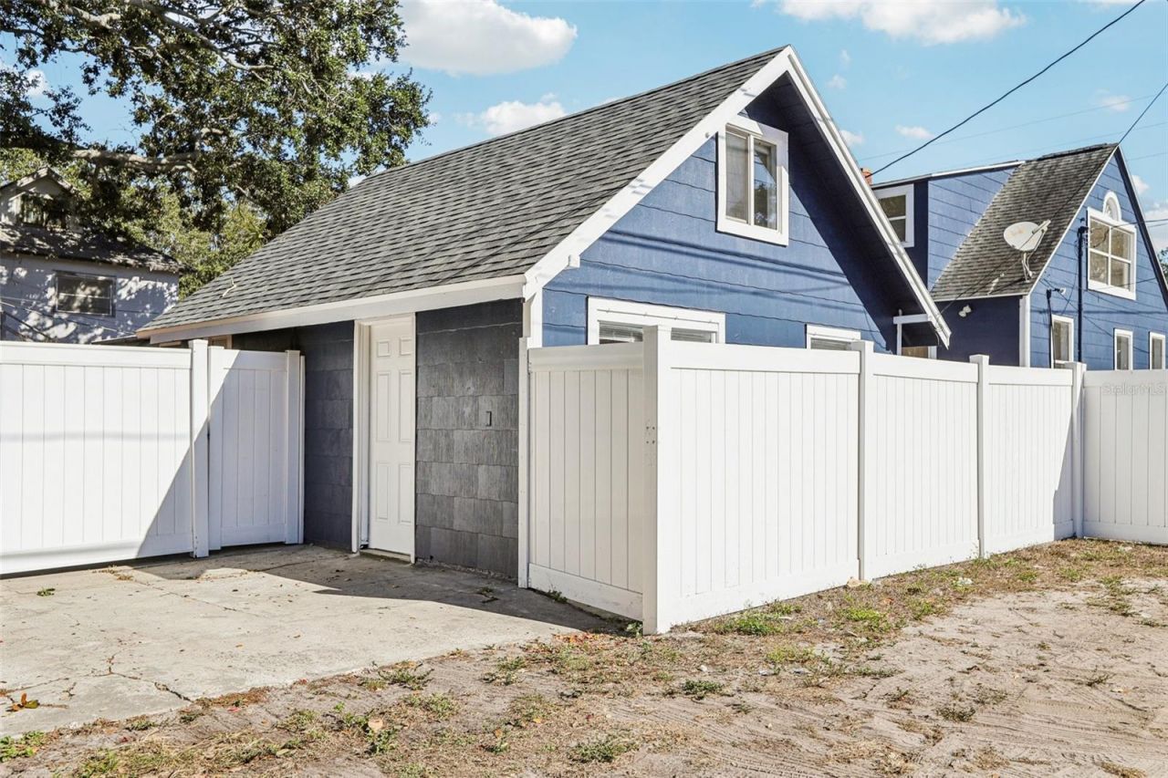 305 28th Street S, Saint Petersburg, FL 33712 Photo