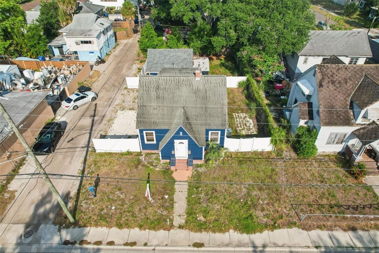 305 28th Street S, Saint Petersburg, FL 33712 Photo