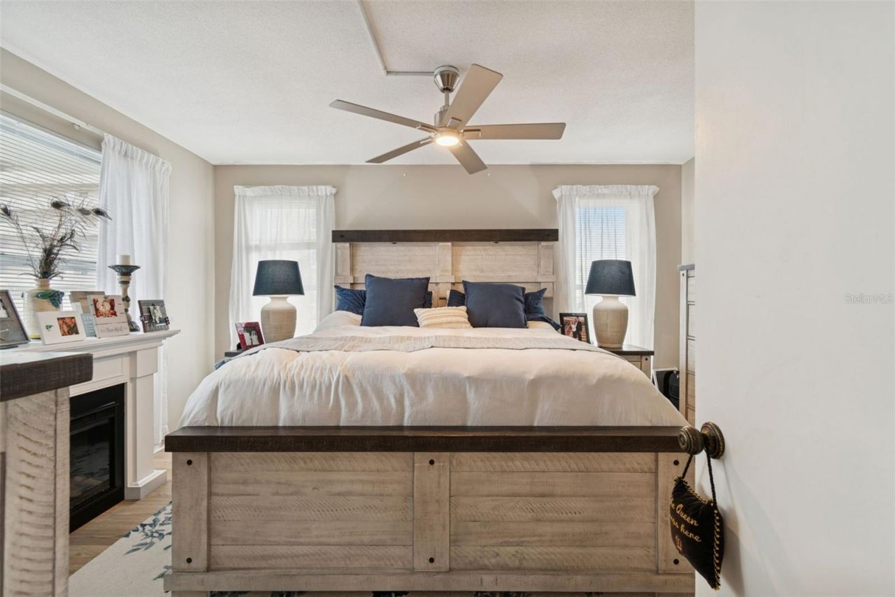 5220 Brittany Drive S, Unit 501, Saint Petersburg, FL 33715 Photo