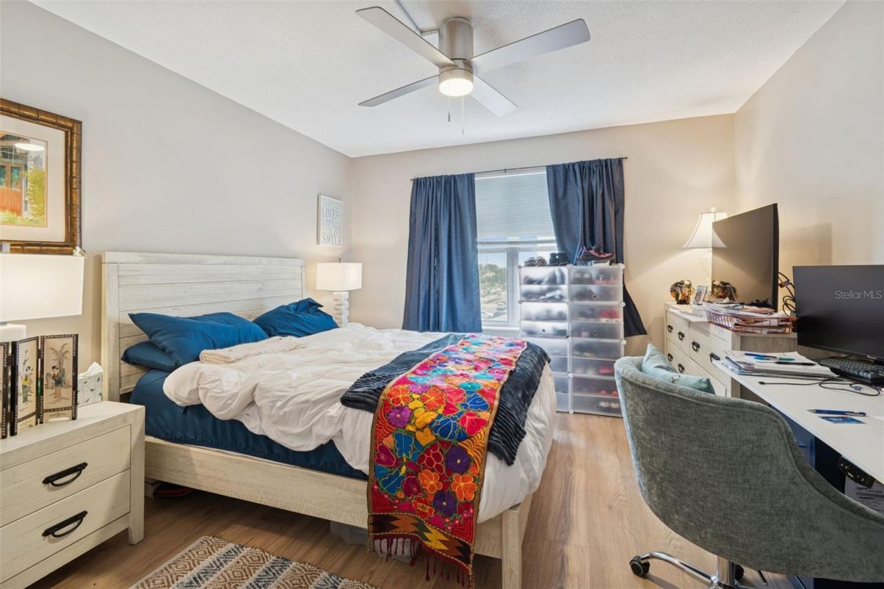 5220 Brittany Drive S, Unit 501, Saint Petersburg, FL 33715 Photo