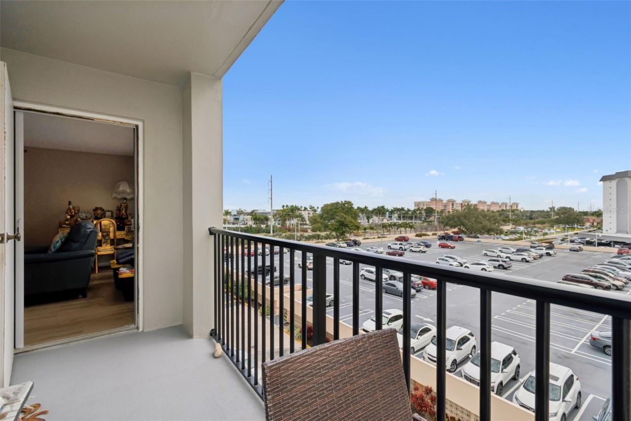 5220 Brittany Drive S, Unit 501, Saint Petersburg, FL 33715 Photo