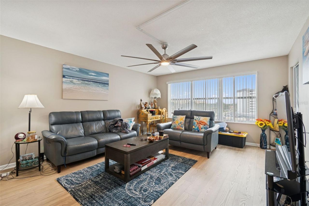 5220 Brittany Drive S, Unit 501, Saint Petersburg, FL 33715 Photo