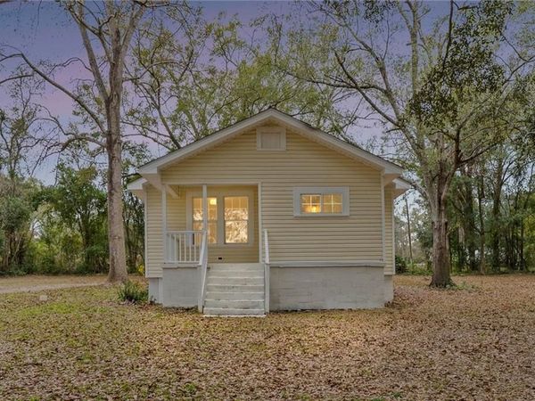 10070 Court Street, Grand Bay, AL 36541