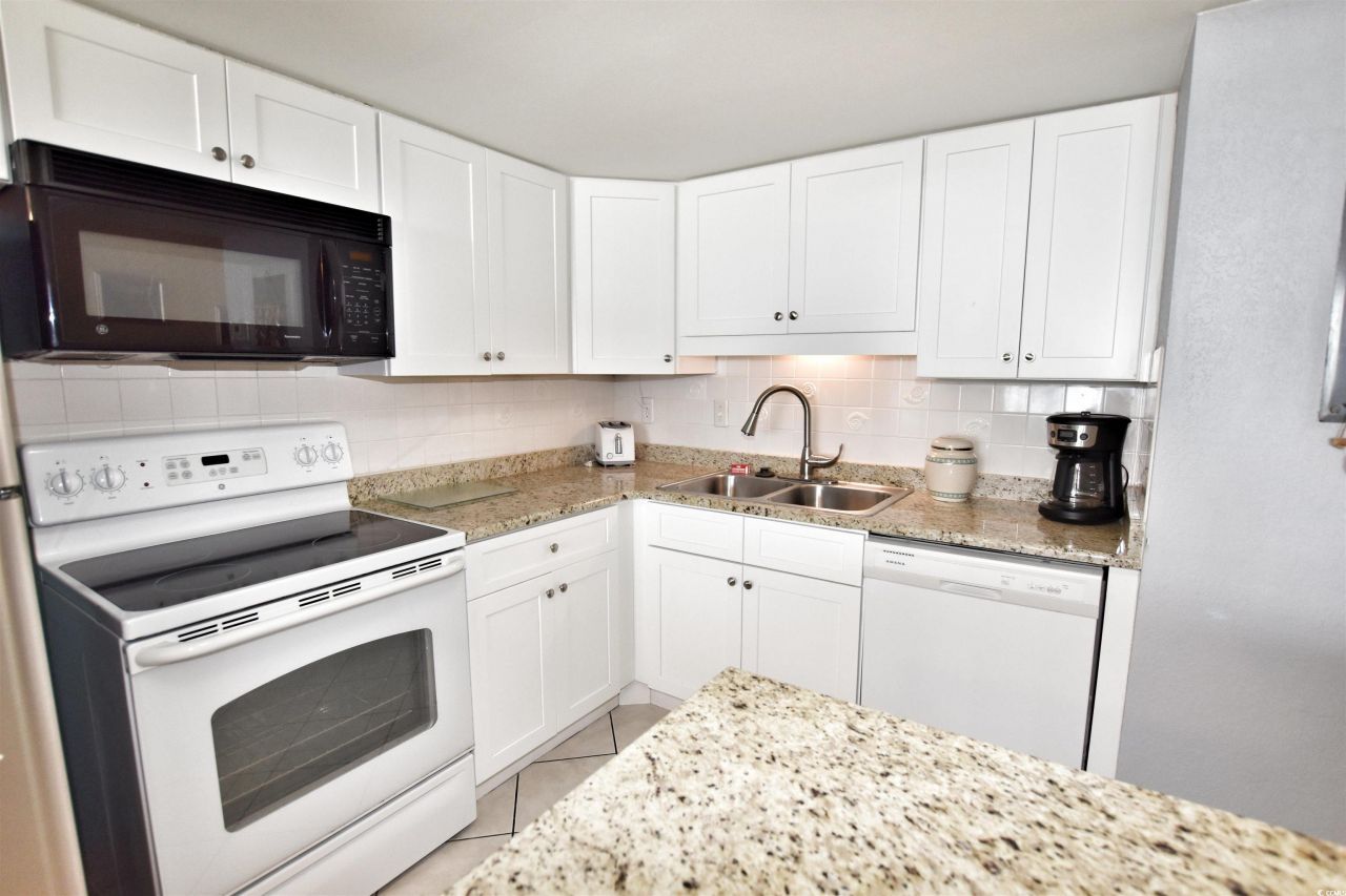 1012 N Waccamaw Dr. Photo 12