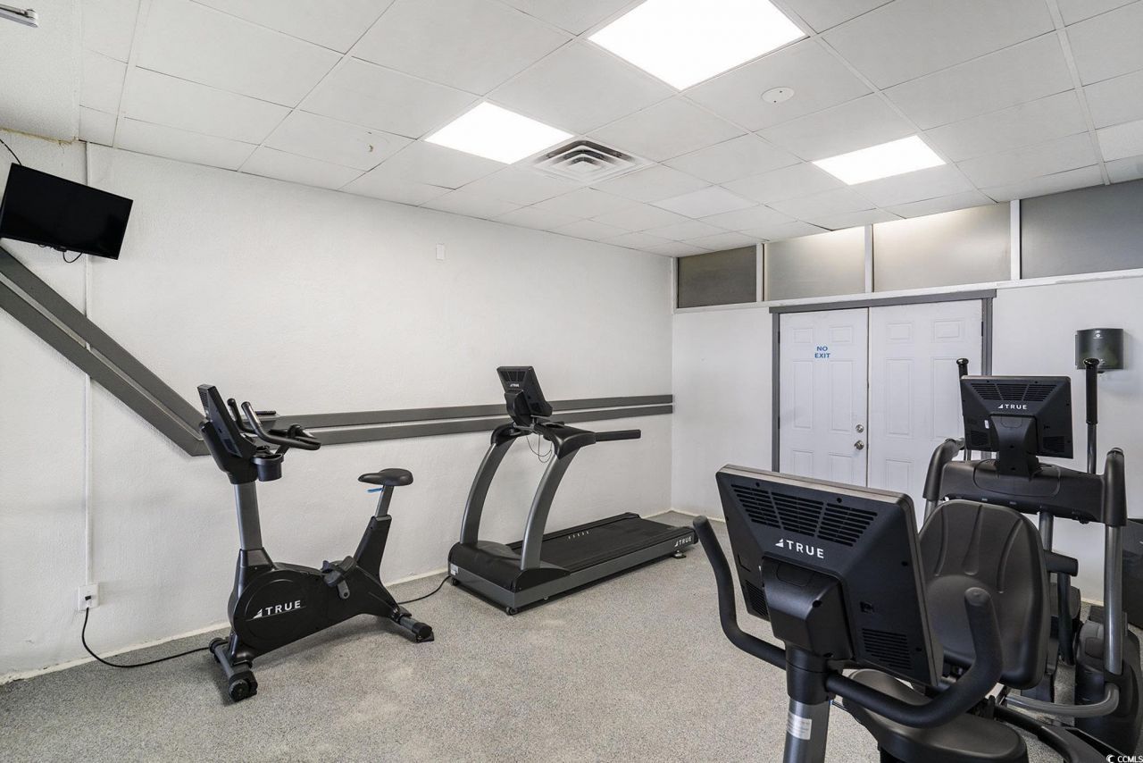 1012 N Waccamaw Dr. Photo 36