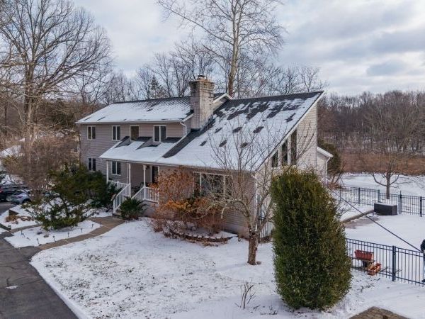 33 Ward Rd, Hardwick, NJ 07825