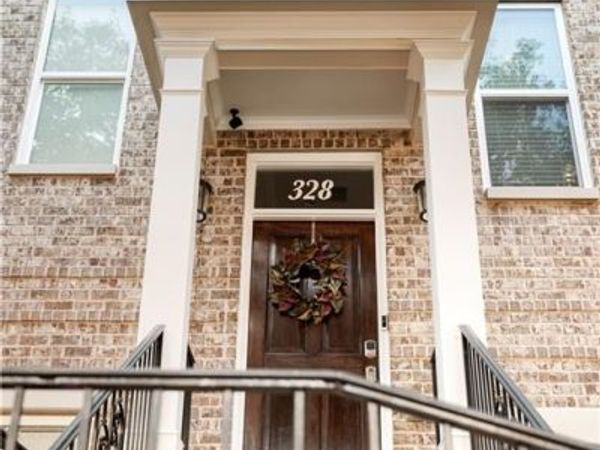 328 Brownstones Circle, Atlanta, GA 30312