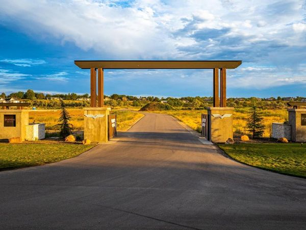 7782 N Hawks Beard Ln, Eagle, ID 83616