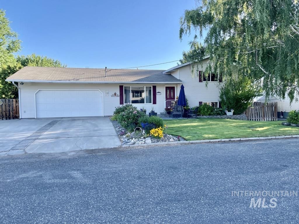 2321 Rolling Hills Dr., Clarkston, WA 99403 Main Photo