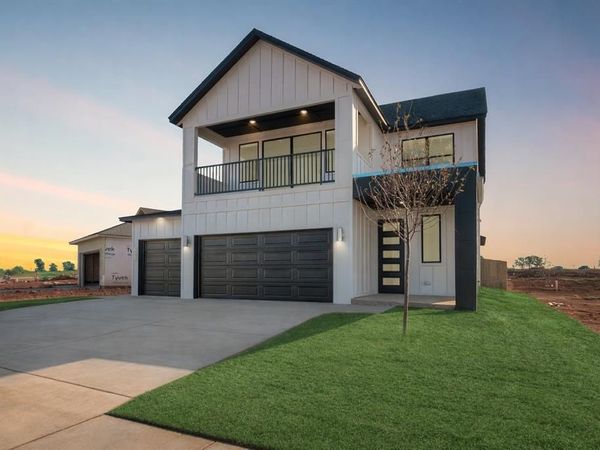 18016 Anthem Boulevard, Edmond, OK 73012