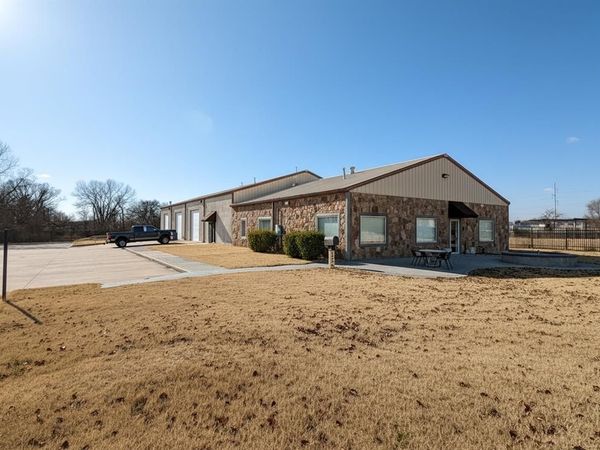 1116 S 129th East Avenue, Tulsa, OK 74108