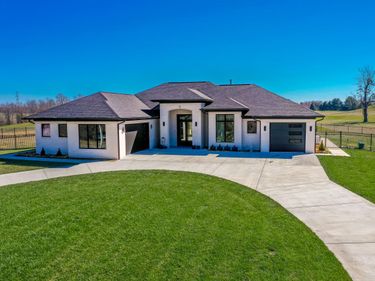 755 Hunter Drive, Lancaster, KY 40444