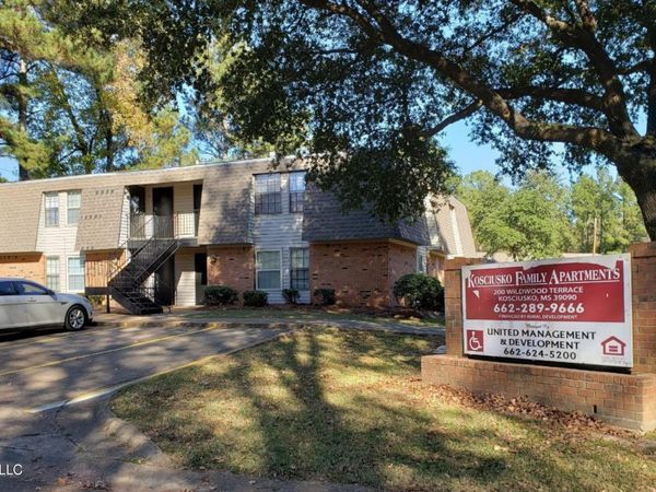 200 Wildwood Terrace, Kosciusko, MS 39090
