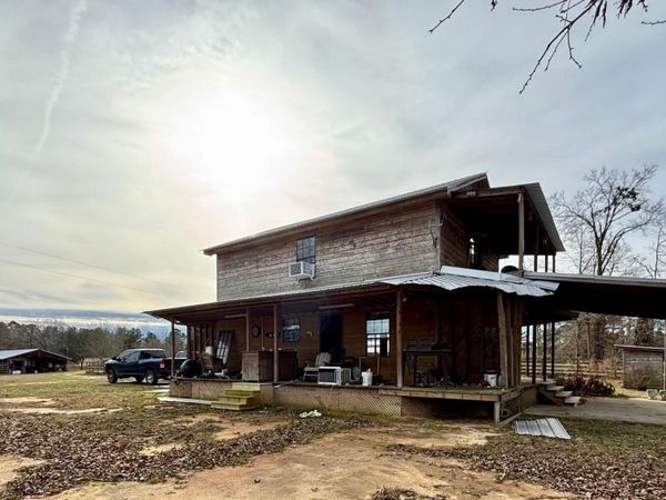 299 Robert Tynes Road, Monticello, MS 39654