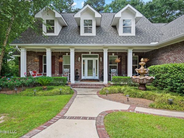 10 Lakeview Drive, Purvis, MS 39475