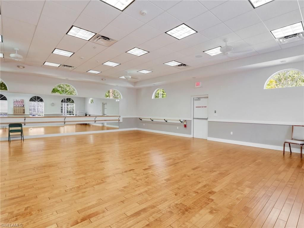 725 Saratoga Cir, Unit A101, Naples, FL 34104 Photo