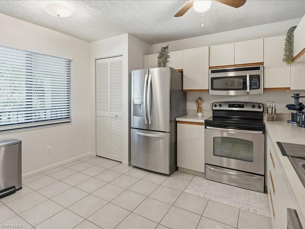 5767 Deauville Cir, Unit D305, Naples, FL 34112 Photo
