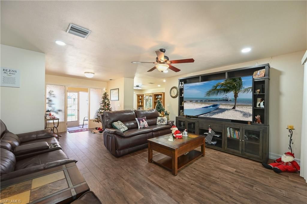 4240 Perth Ct, North Fort Myers, FL 33903 Photo