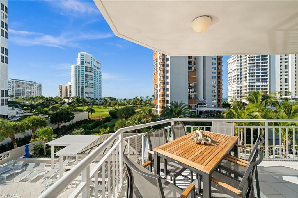 4255 Gulf Shore Blvd N, Unit 204, Naples, FL 34103 Photo