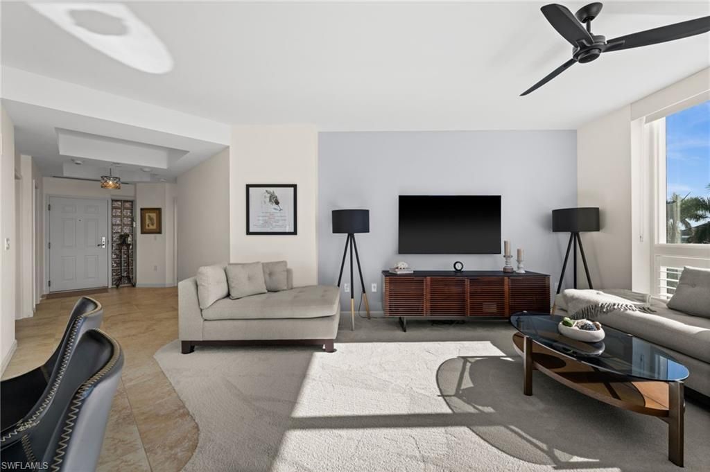 4255 Gulf Shore Blvd N, Unit 204, Naples, FL 34103 Photo