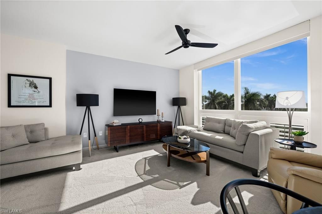 4255 Gulf Shore Blvd N, Unit 204, Naples, FL 34103 Photo