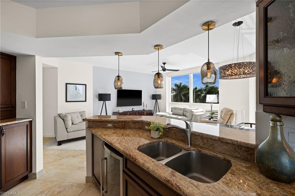 4255 Gulf Shore Blvd N, Unit 204, Naples, FL 34103 Photo