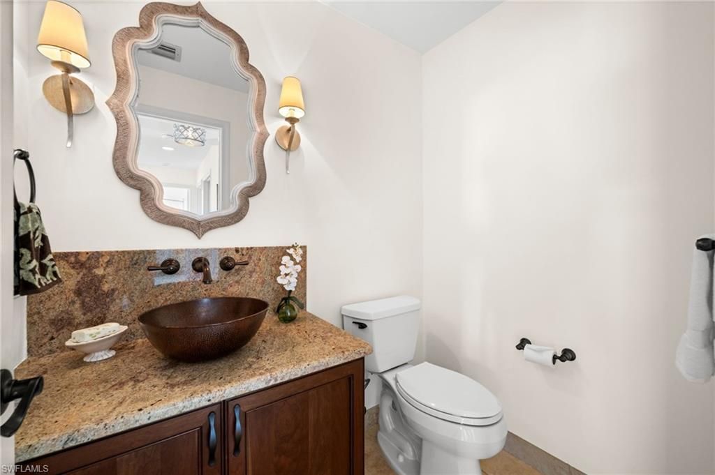 4255 Gulf Shore Blvd N, Unit 204, Naples, FL 34103 Photo