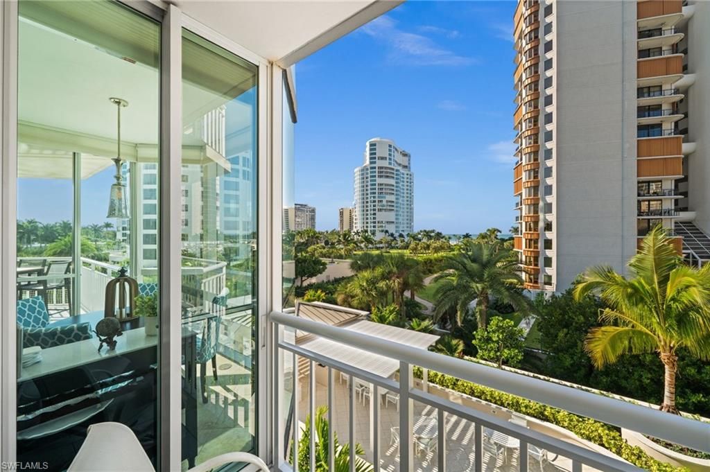 4255 Gulf Shore Blvd N, Unit 204, Naples, FL 34103 Photo