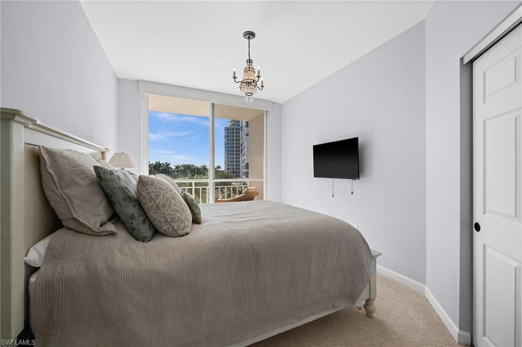 4255 Gulf Shore Blvd N, Unit 204, Naples, FL 34103 Photo