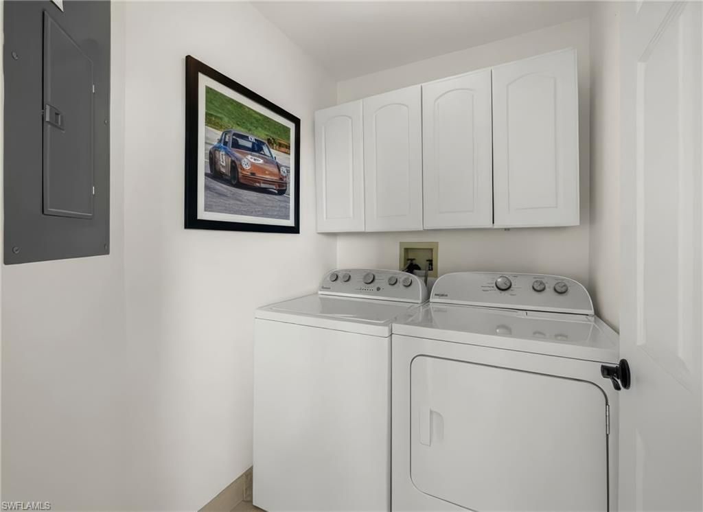 4255 Gulf Shore Blvd N, Unit 204, Naples, FL 34103 Photo