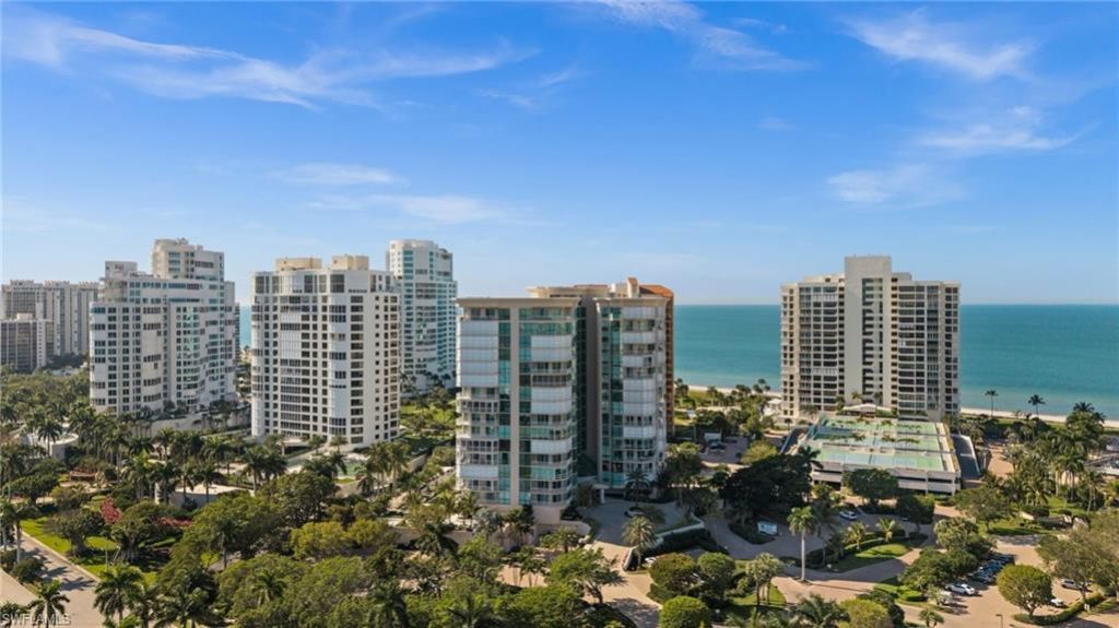 4255 Gulf Shore Blvd N, Unit 204, Naples, FL 34103 Photo