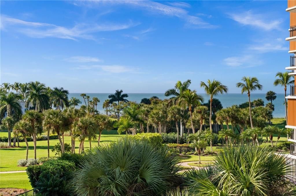 4255 Gulf Shore Blvd N, Unit 204, Naples, FL 34103 Photo